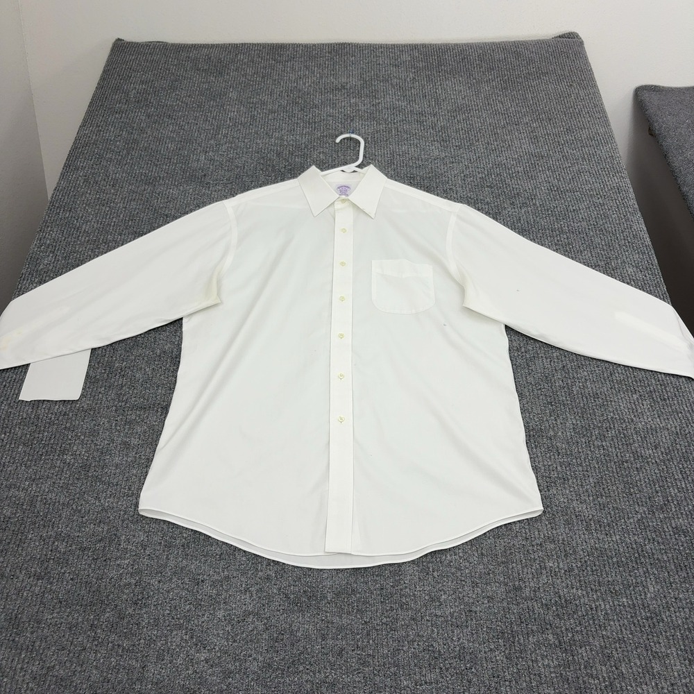 Brooks Brothers Shirt Mens 16-33 White Supima Cotton Non-Iron Classic Fit Dress